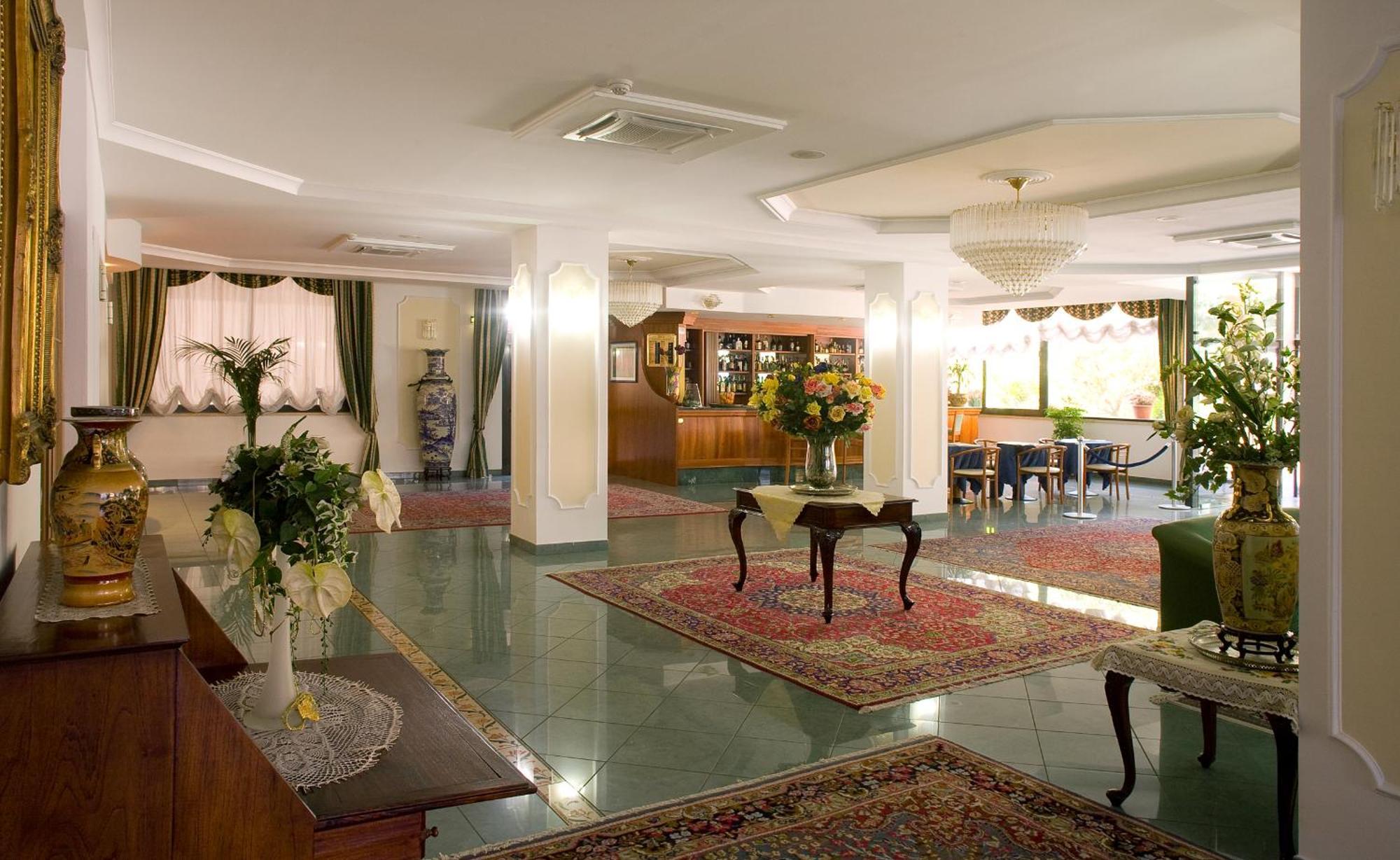 Valdenza Hotel Campegine Bagian luar foto